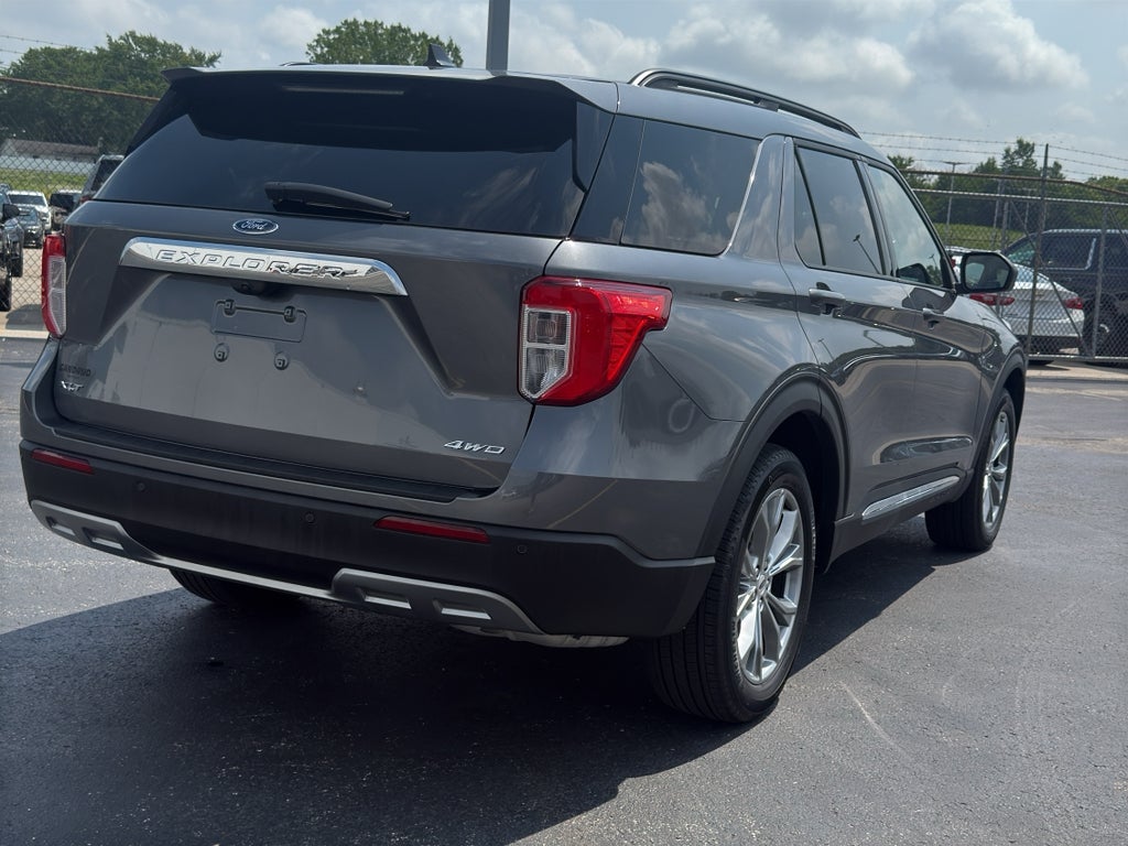 2022 Ford Explorer XLT 4WD