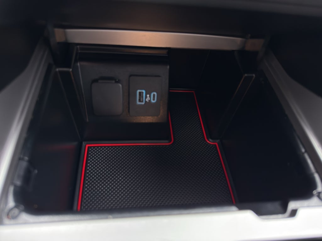 2022 Ford Explorer ST-Line 4WD