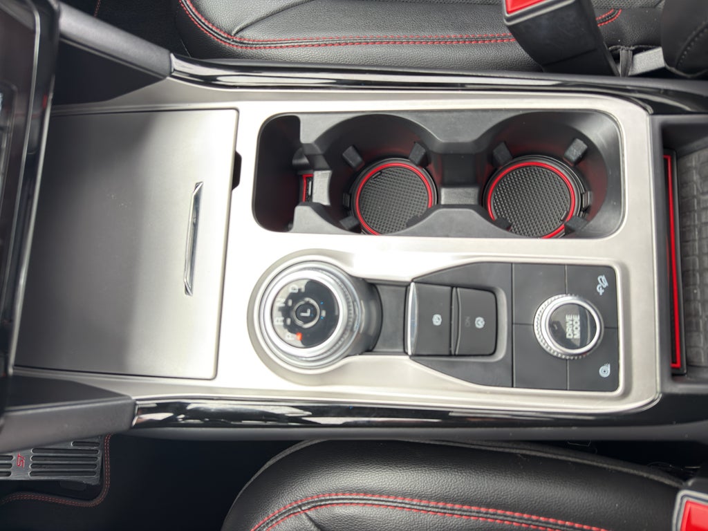 2022 Ford Explorer ST-Line 4WD