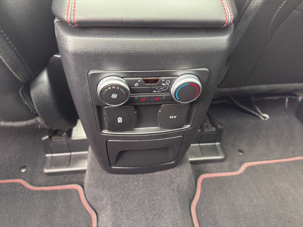 2022 Ford Explorer ST-Line 4WD