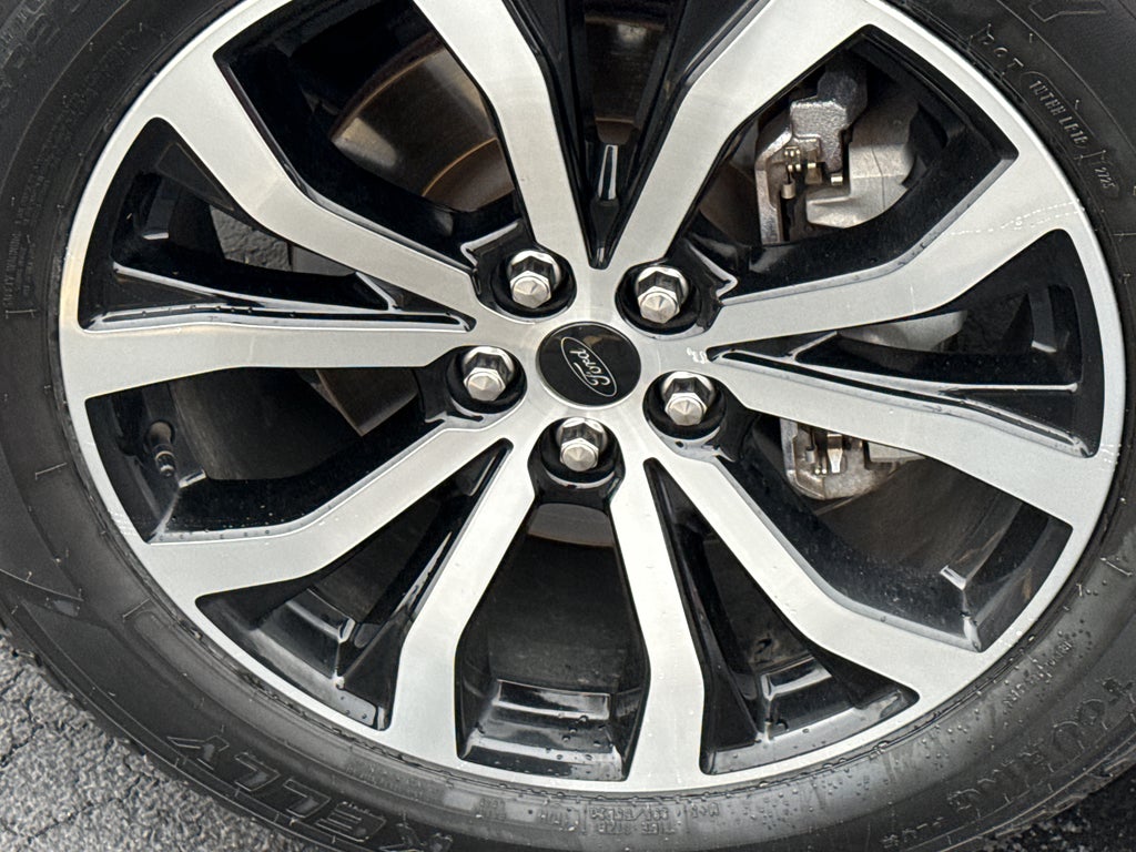 2022 Ford Explorer ST-Line 4WD