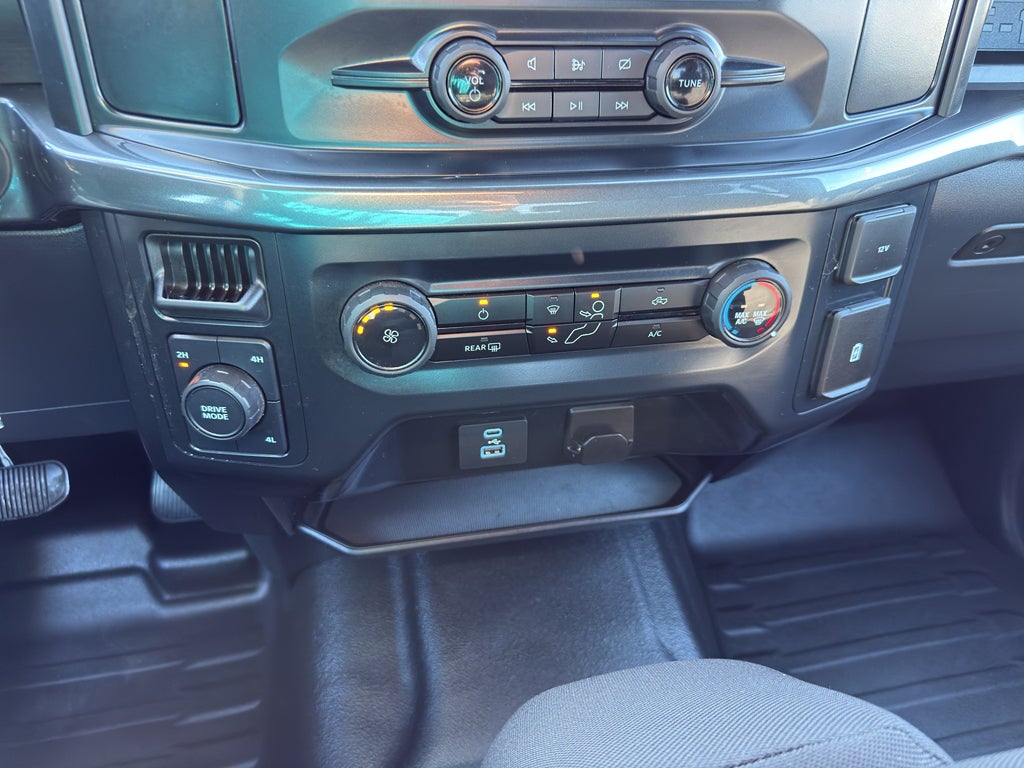 2023 Ford F-150 XL 4WD SuperCrew 5.5' Box