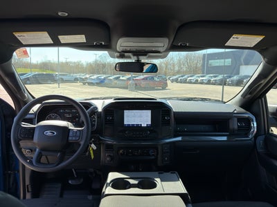 2023 Ford F-150 XL 4WD SuperCrew 5.5' Box