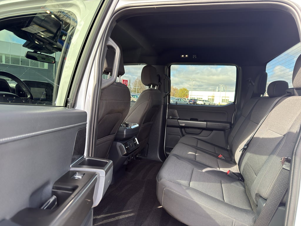 2022 Ford F-150 XLT 4WD SuperCrew 5.5' Box