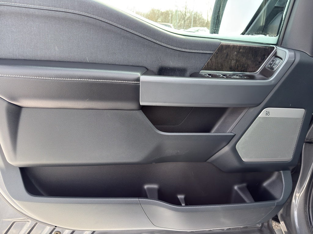 2021 Ford F-150 LARIAT 4WD SuperCrew 5.5' Box