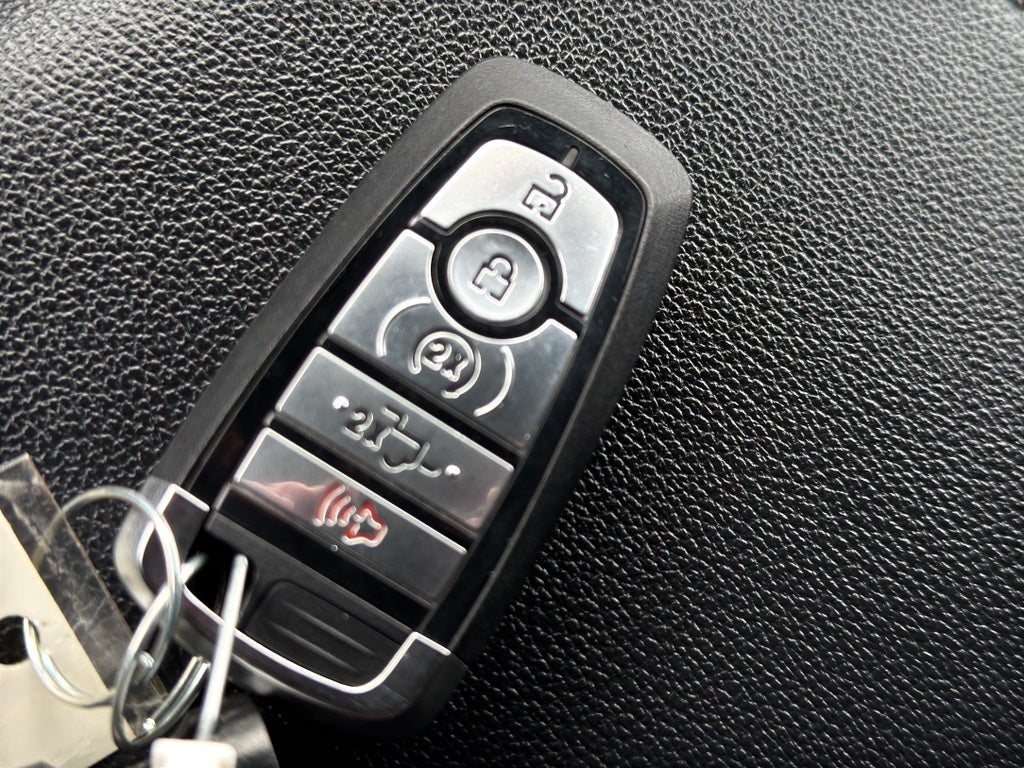 2023 Ford F-150 XLT 4WD SuperCrew 5.5' Box