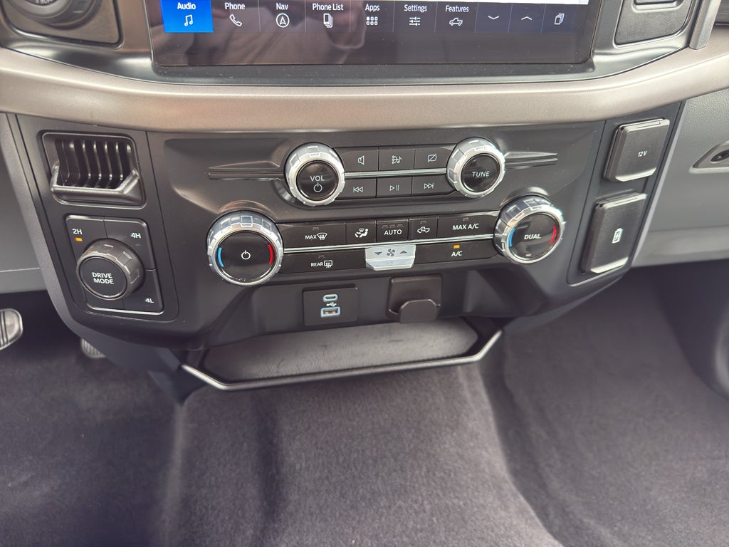 2024 Ford F-150 XLT 4WD SuperCrew 5.5' Box