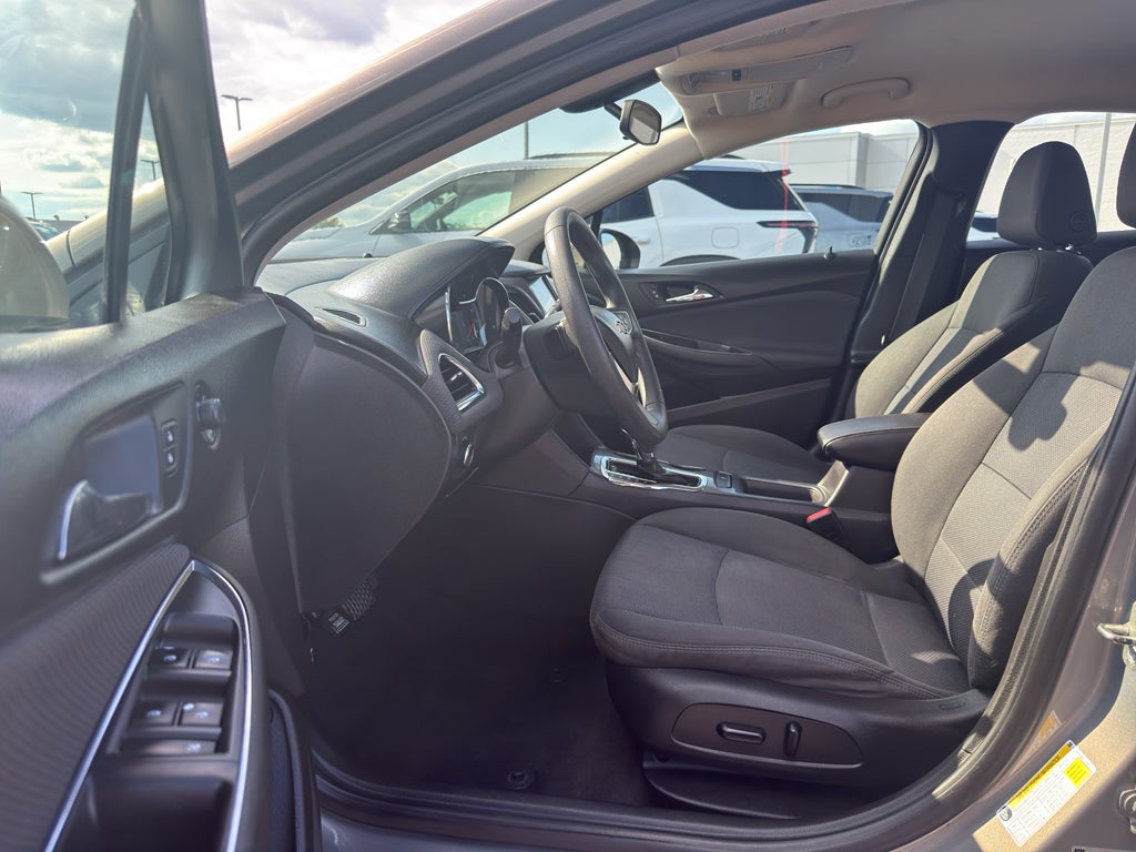 2018 Chevrolet Cruze Sedan LT (Automatic)