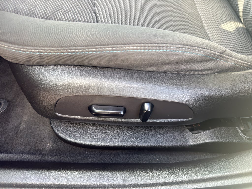 2018 Chevrolet Cruze Sedan LT (Automatic)