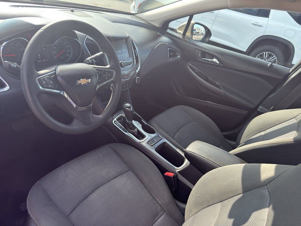 2018 Chevrolet Cruze Sedan LT (Automatic)