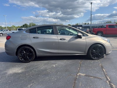 2018 Chevrolet Cruze Sedan LT (Automatic)
