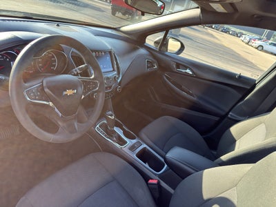 2018 Chevrolet Cruze Sedan LT (Automatic)