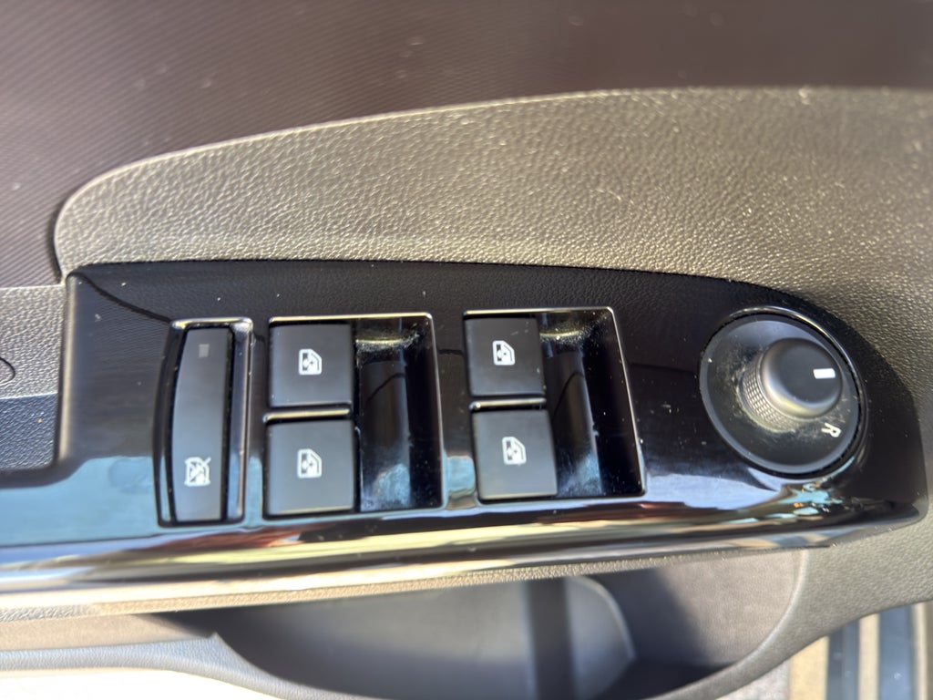 2020 Chevrolet Sonic Hatch LT Auto