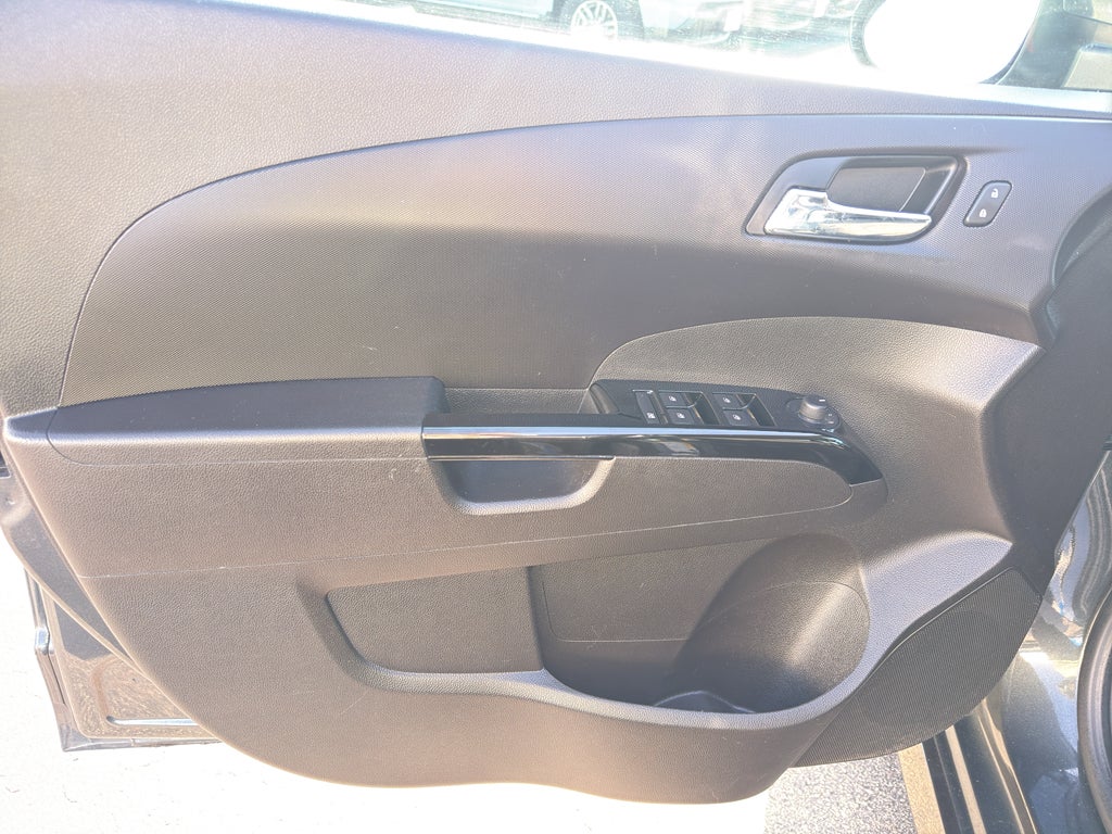 2020 Chevrolet Sonic Hatch LT Auto