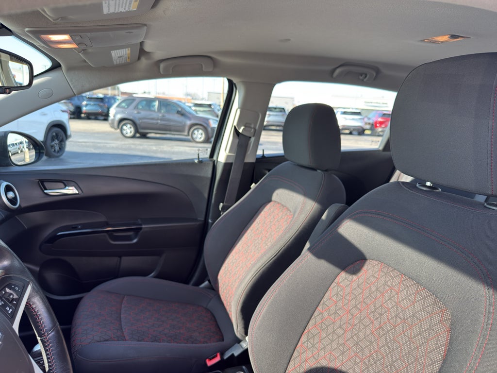 2020 Chevrolet Sonic Hatch LT Auto