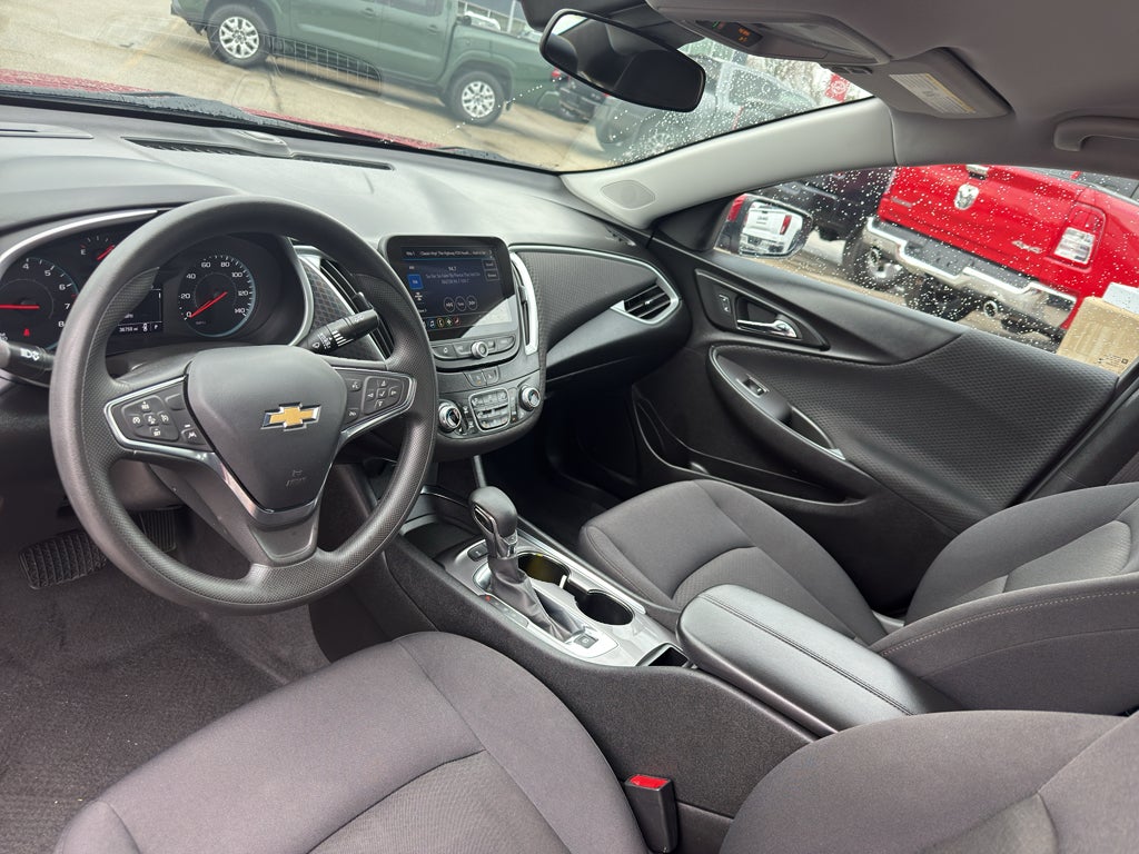 2024 Chevrolet Malibu LT