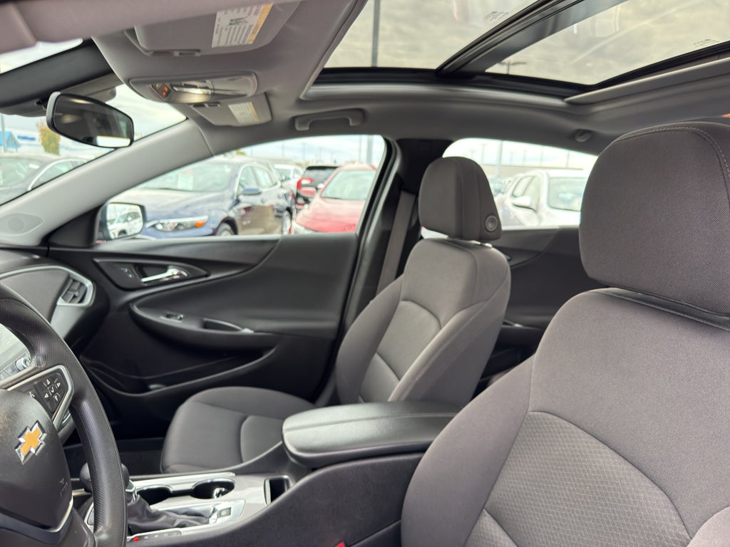 2024 Chevrolet Malibu LT