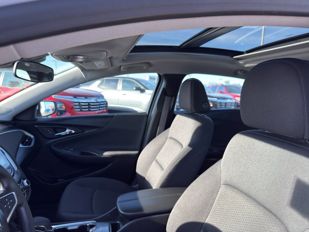 2024 Chevrolet Malibu LT