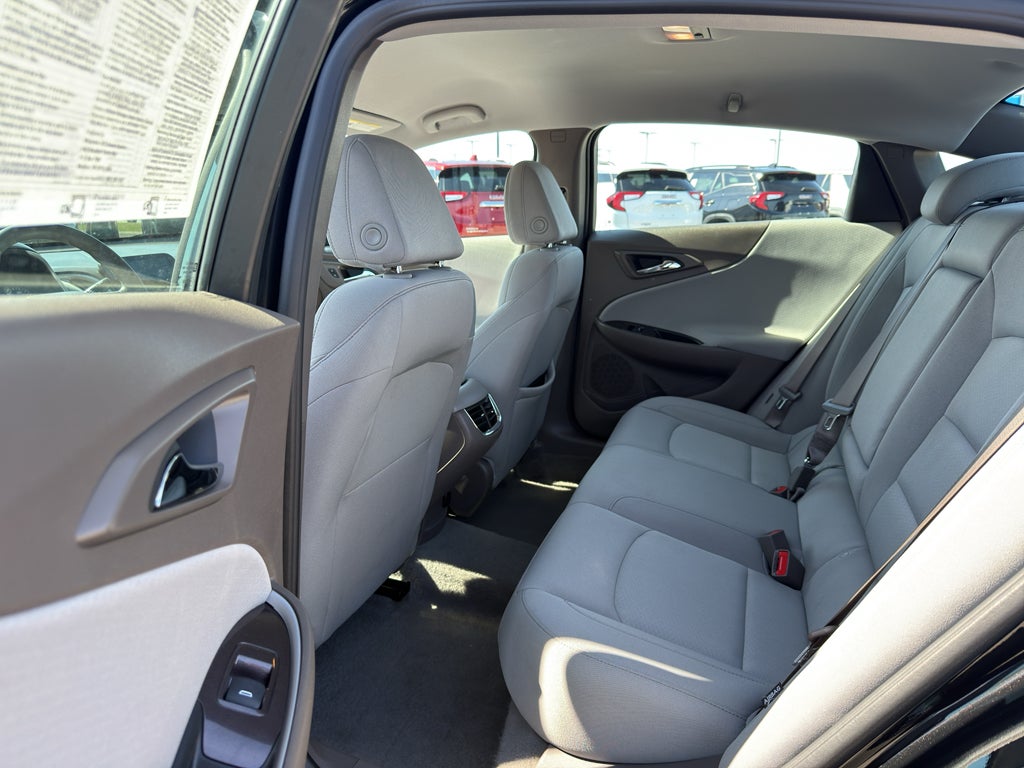 2025 Chevrolet Malibu LT