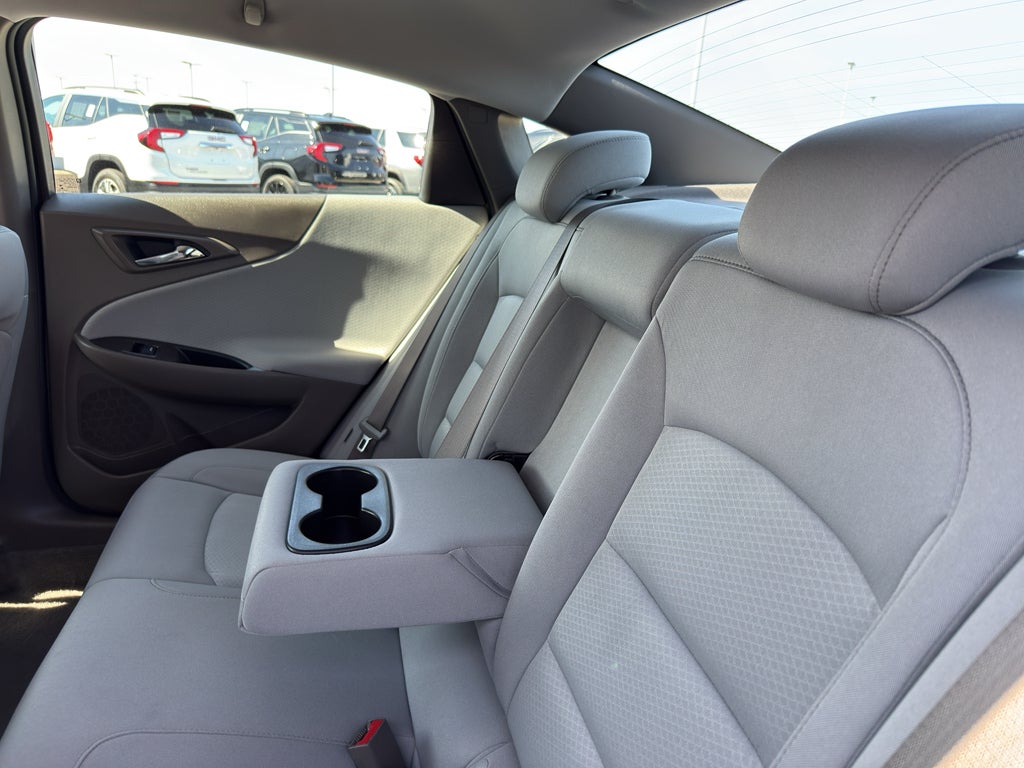 2025 Chevrolet Malibu LT