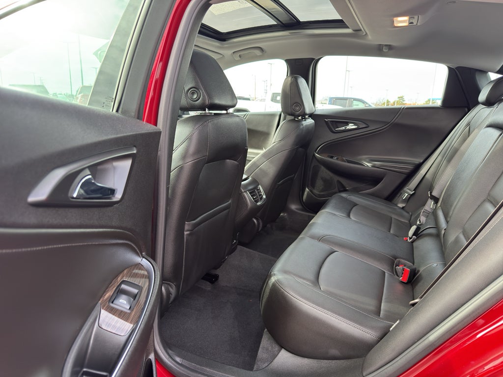 2023 Chevrolet Malibu 4dr Sdn 2LT