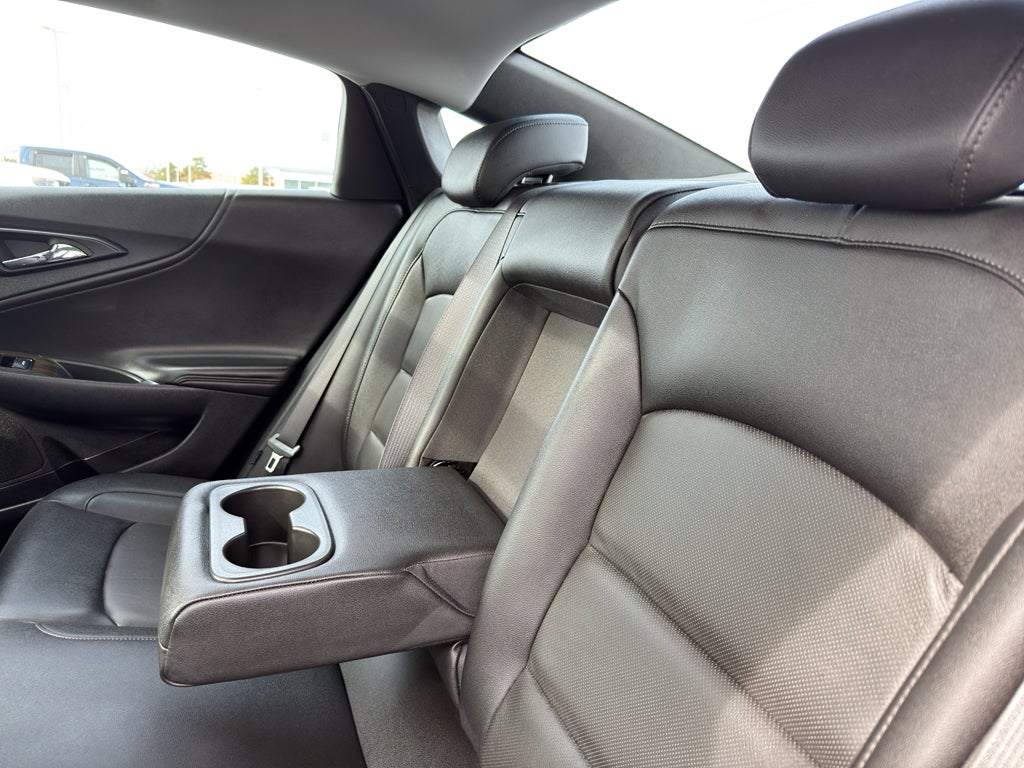 2023 Chevrolet Malibu 4dr Sdn 2LT