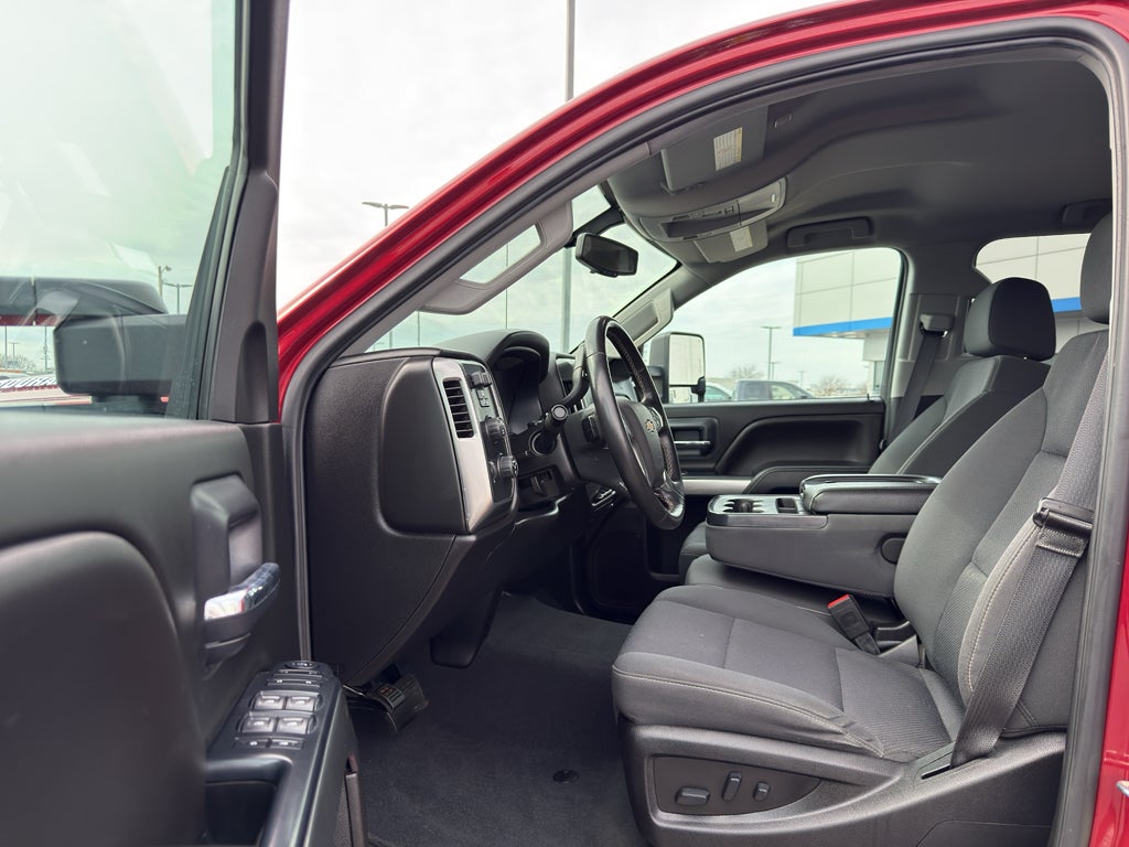 2019 Chevrolet Silverado 2500 HD Crew Cab Standard Box 4-Wheel Drive LT