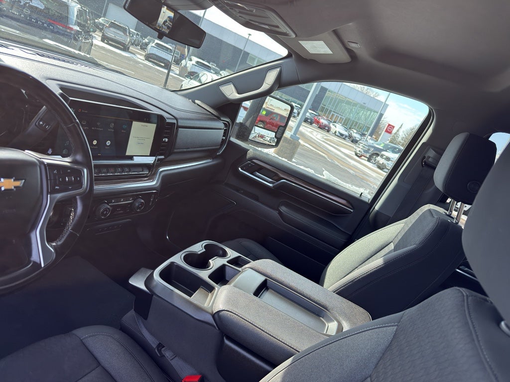 2024 Chevrolet Silverado 2500 HD Crew Cab Standard Box 4-Wheel Drive LT