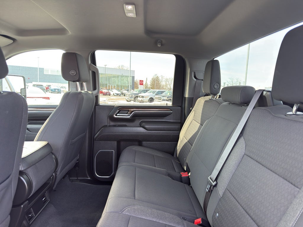 2024 Chevrolet Silverado 2500 HD Crew Cab Standard Box 4-Wheel Drive LT