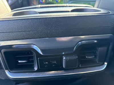 2022 Chevrolet Silverado 3500 HD Crew Cab Long Box 4-Wheel Drive High Country