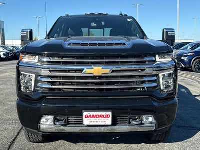 2022 Chevrolet Silverado 3500 HD Crew Cab Long Box 4-Wheel Drive High Country