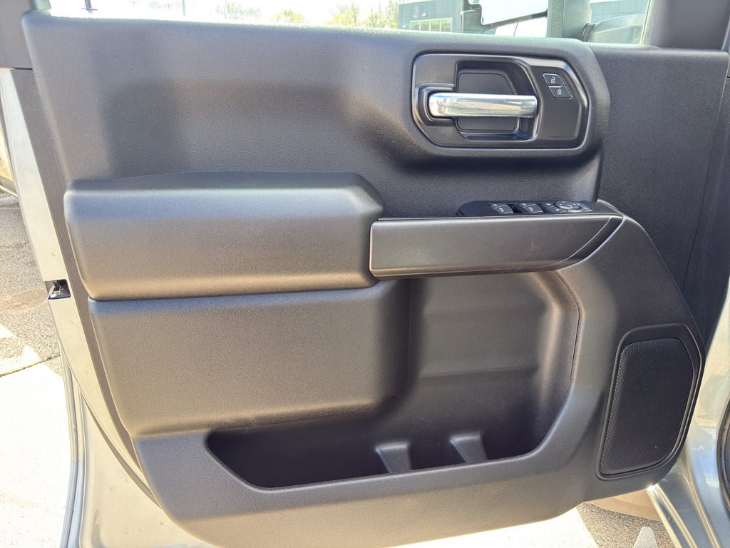 2024 Chevrolet Silverado 2500 HD Double Cab Standard Box 4-Wheel Drive Custom