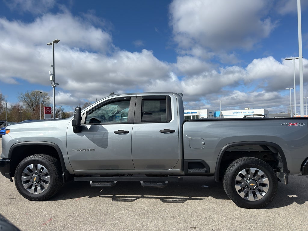 2024 Chevrolet Silverado 2500 HD Double Cab Standard Box 4-Wheel Drive Custom