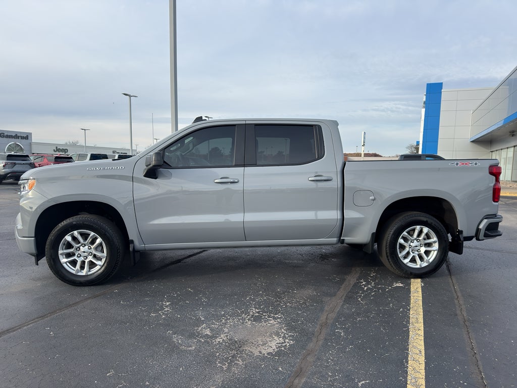 2024 Chevrolet Silverado 1500 Crew Cab Short Box 4-Wheel Drive RST