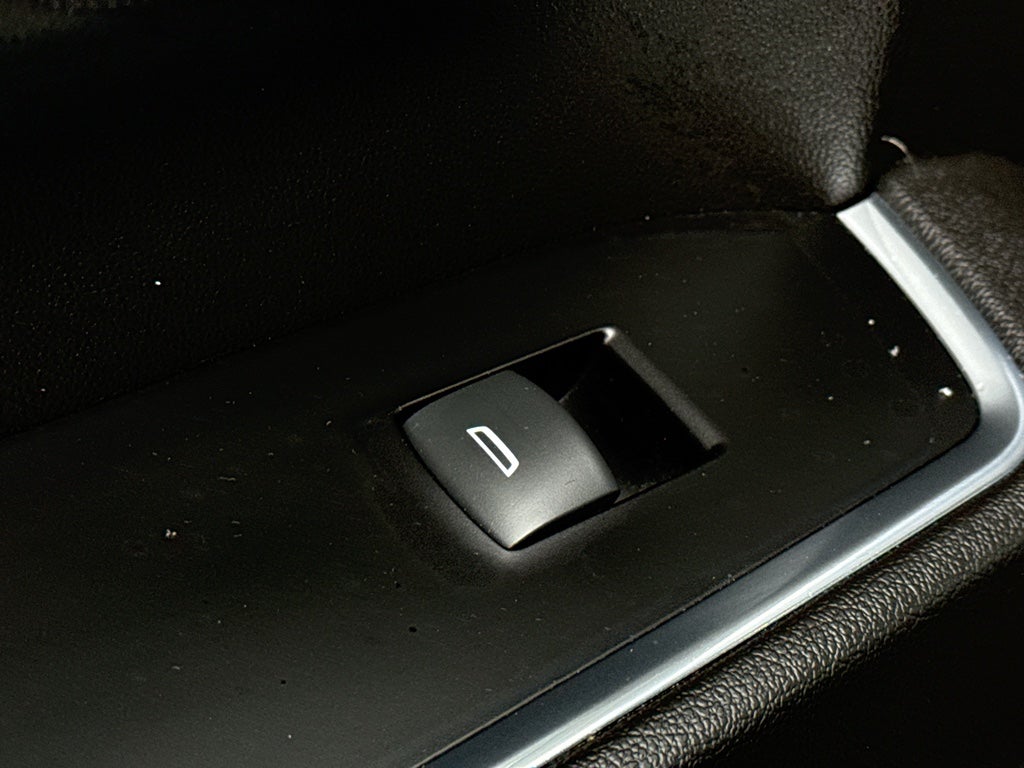 2022 Chevrolet Silverado 1500 Crew Cab Short Box 4-Wheel Drive LT 2FL