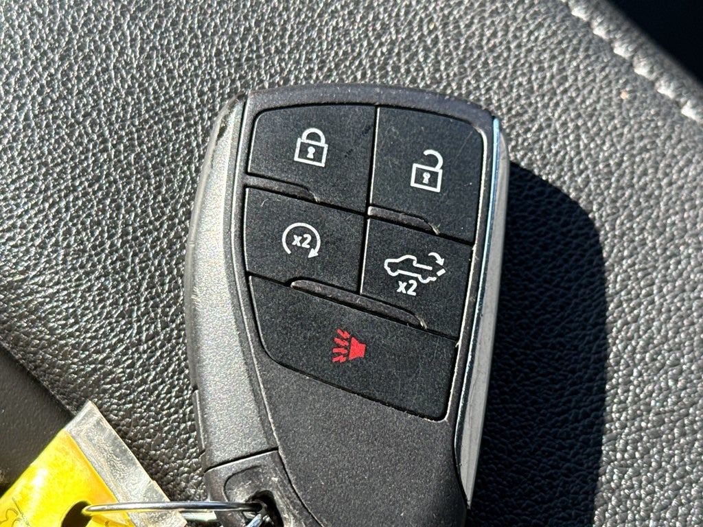 2022 Chevrolet Silverado 1500 Crew Cab Short Box 4-Wheel Drive LT 2FL