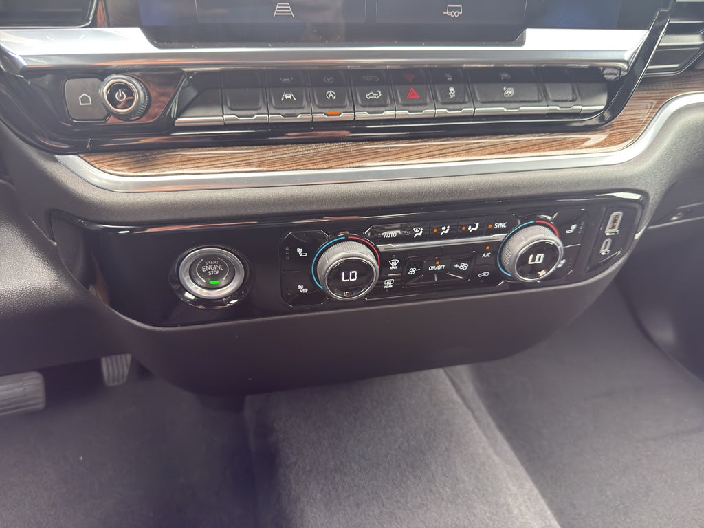 2023 Chevrolet Silverado 1500 Crew Cab Short Box 4-Wheel Drive LT 2FL