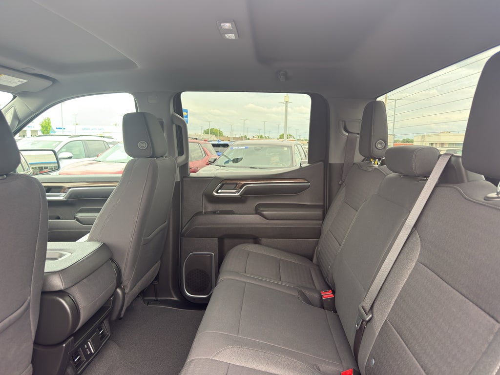 2023 Chevrolet Silverado 1500 Crew Cab Short Box 4-Wheel Drive LT 2FL