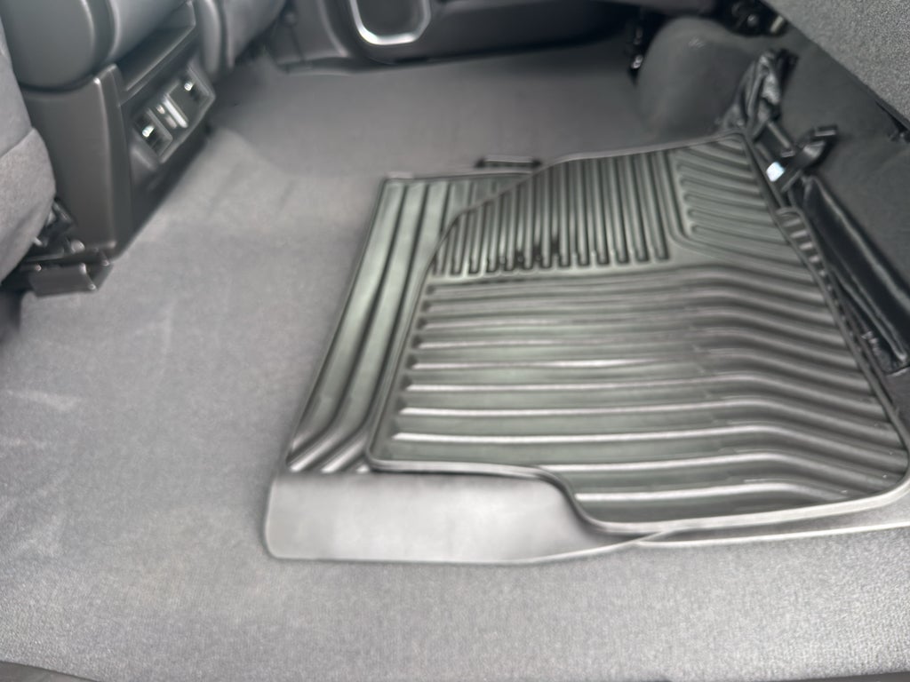 2023 Chevrolet Silverado 1500 Crew Cab Short Box 4-Wheel Drive LT 2FL