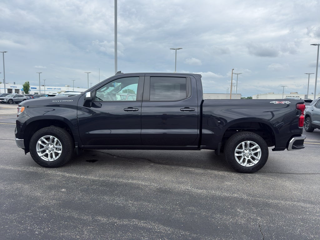 2023 Chevrolet Silverado 1500 Crew Cab Short Box 4-Wheel Drive LT 2FL