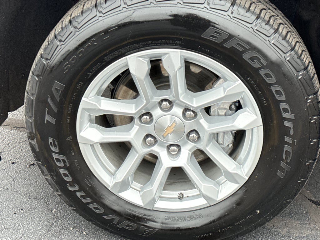 2022 Chevrolet Silverado 1500 Crew Cab Short Box 4-Wheel Drive LT 2FL