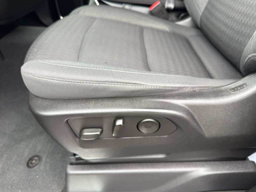 2022 Chevrolet Silverado 1500 Crew Cab Short Box 4-Wheel Drive LT 2FL