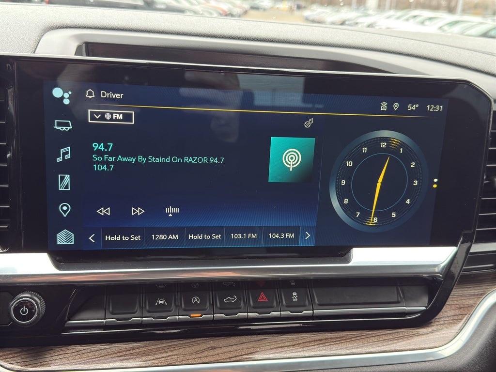 2022 Chevrolet Silverado 1500 Crew Cab Short Box 4-Wheel Drive LT 2FL