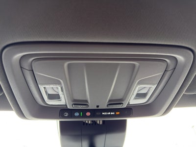 2022 Chevrolet Silverado 1500 Crew Cab Short Box 4-Wheel Drive LT 2FL