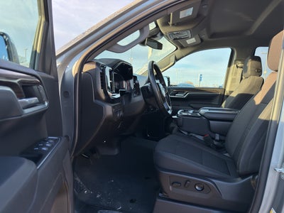 2025 Chevrolet Silverado 1500 Crew Cab Short Box 4-Wheel Drive LT 2FL