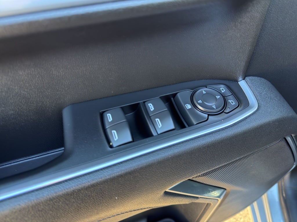 2025 Chevrolet Silverado 1500 Crew Cab Short Box 4-Wheel Drive LT 2FL