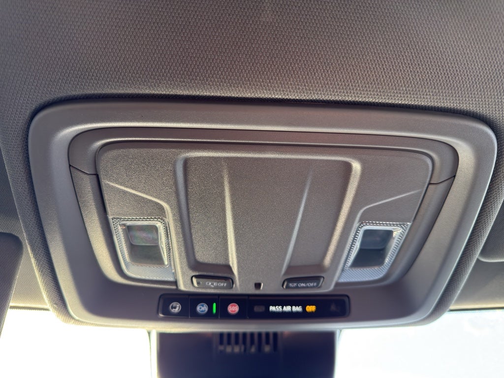 2025 Chevrolet Silverado 1500 Crew Cab Short Box 4-Wheel Drive LT 2FL