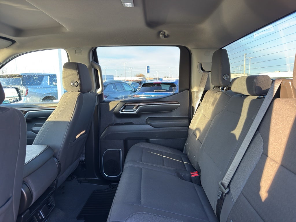 2025 Chevrolet Silverado 1500 Crew Cab Short Box 4-Wheel Drive LT 2FL