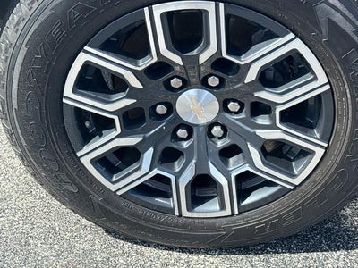 2023 Chevrolet Colorado Crew Cab Short Box 4-Wheel Drive LT