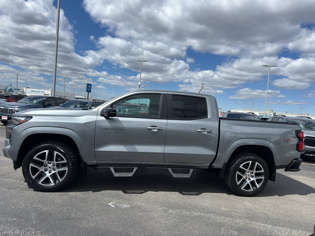 2024 Chevrolet Colorado Crew Cab Short Box 4-Wheel Drive Z71